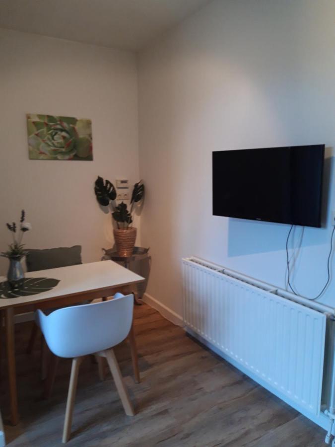 Vakantiewoning 100M Van Het Strand Met 1 Slaapkamer Westkapelle Exterior foto